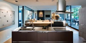 リビングキッチン　２